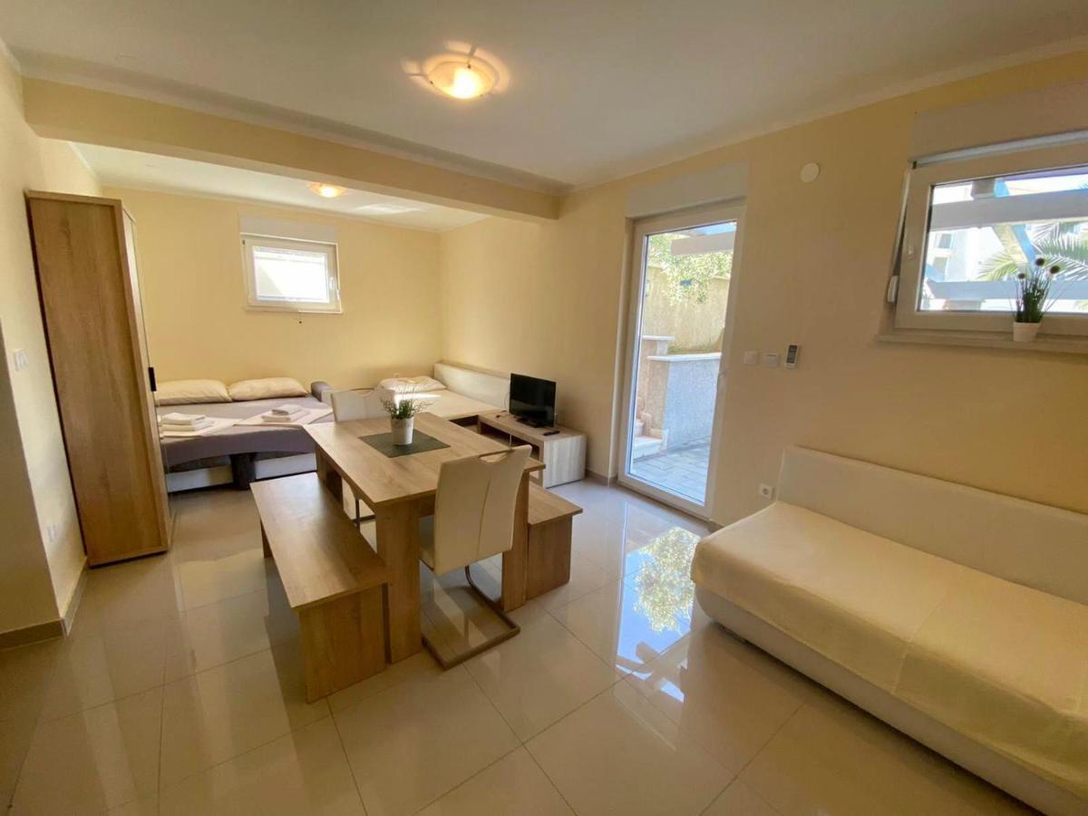 Apartmán Atrium Novalja Exteriér fotografie