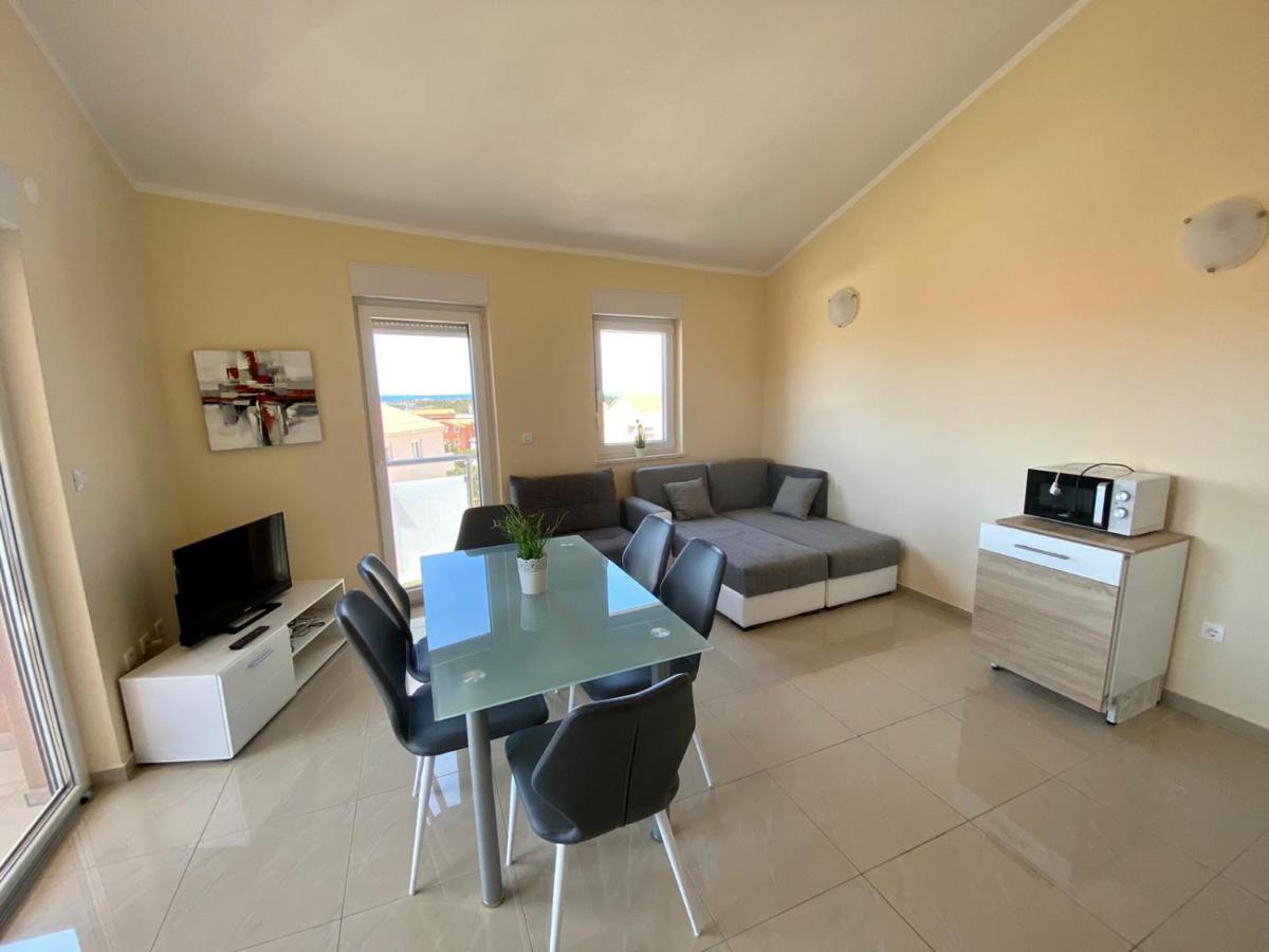Apartmán Atrium Novalja Exteriér fotografie