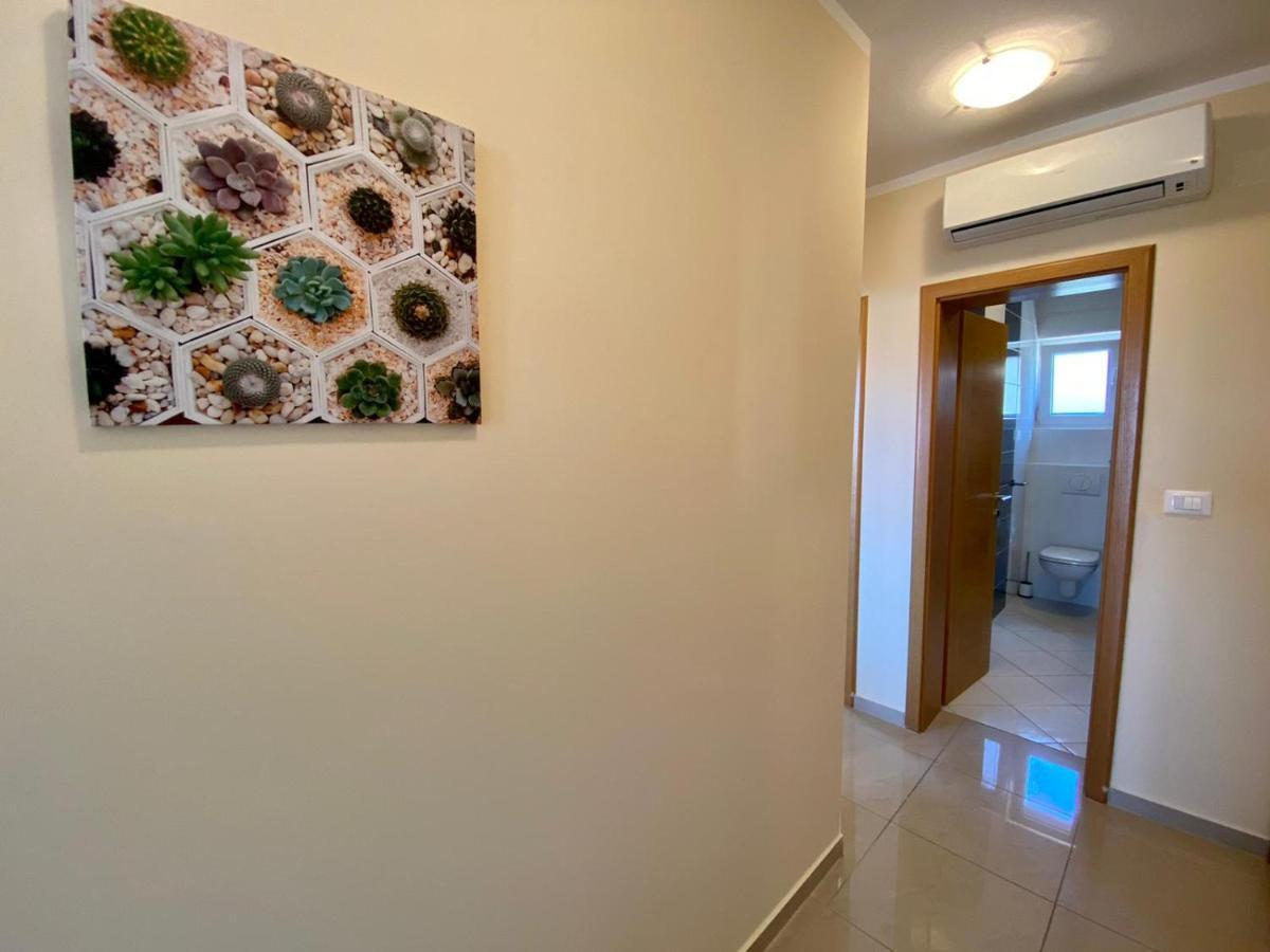 Apartmán Atrium Novalja Exteriér fotografie